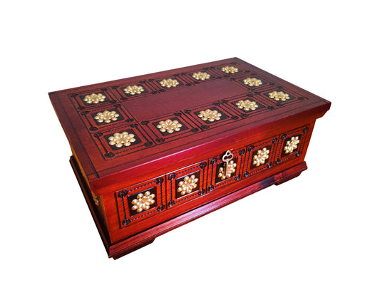 Handmade jewelry box, Decorative jewelry holder, Wooden organizer, Keepsake box, Box with lid and key lock