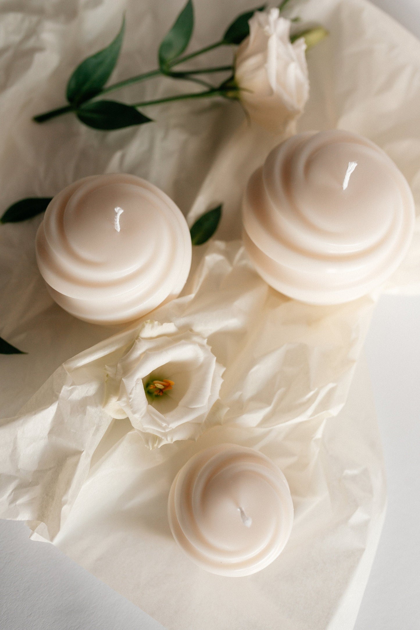 Knot Round Pillar Ball Soy Candles