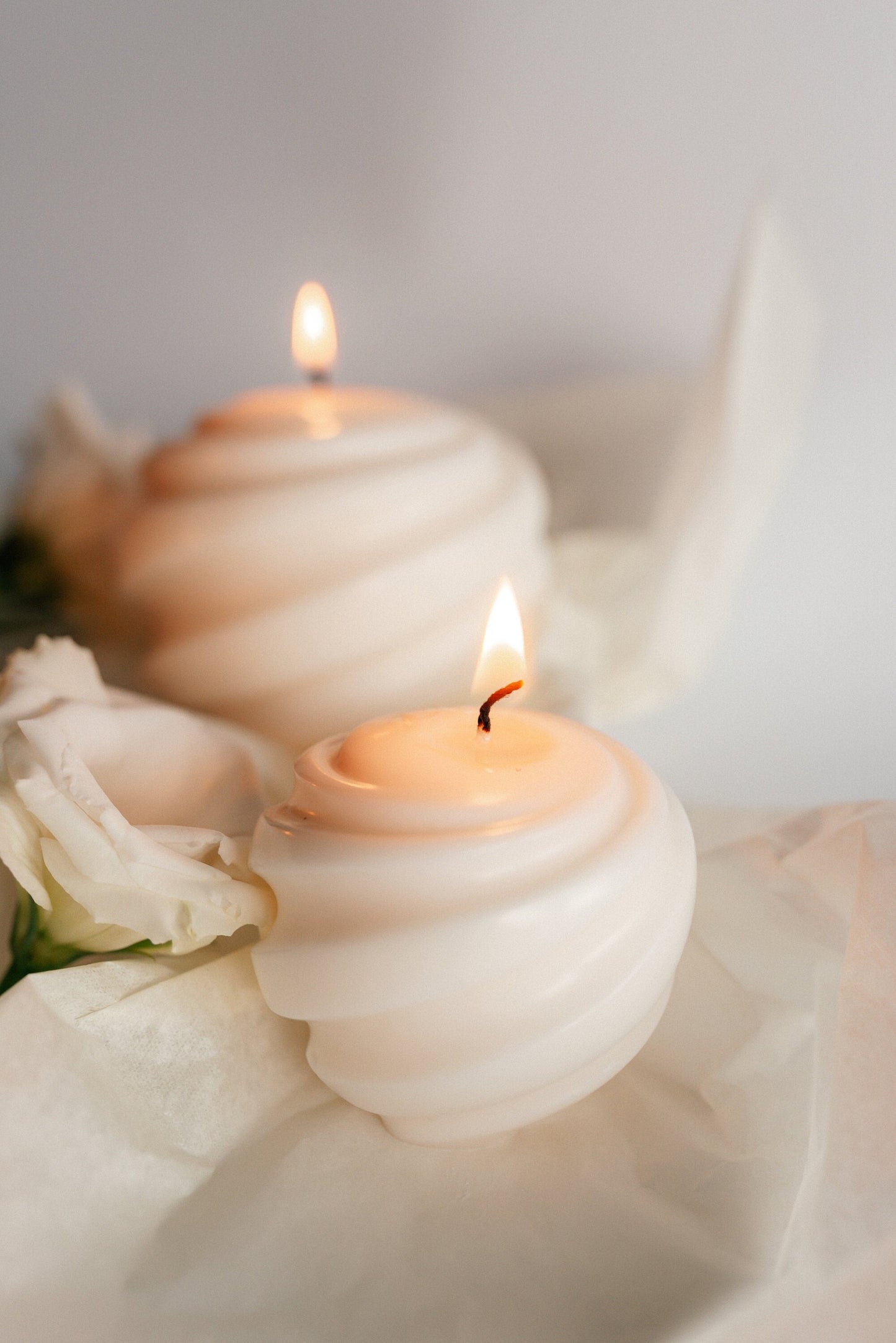 Knot Round Pillar Ball Soy Candles